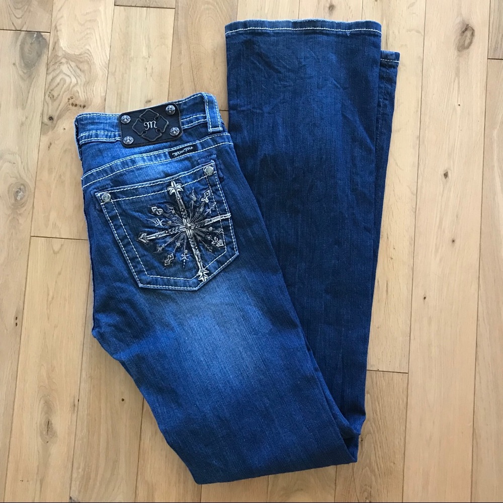 Bootcut Miss Me Jeans